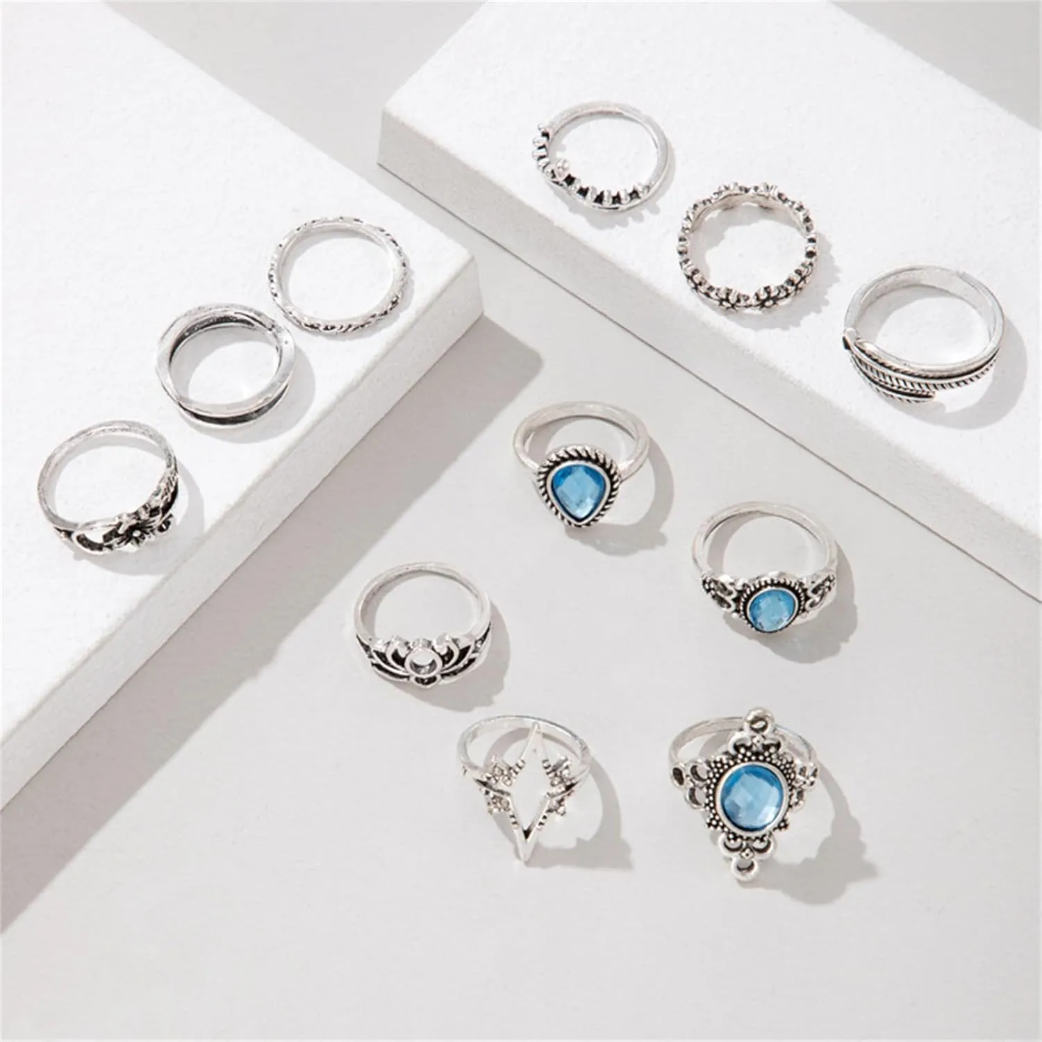 Boho Gold Stackable Rings for Women Trendy Knuckle Joint Finger Knuckle Nail Ring Sets Simple Star Moon Stack Preppy Statement Rings Cute Stuff Jewelry