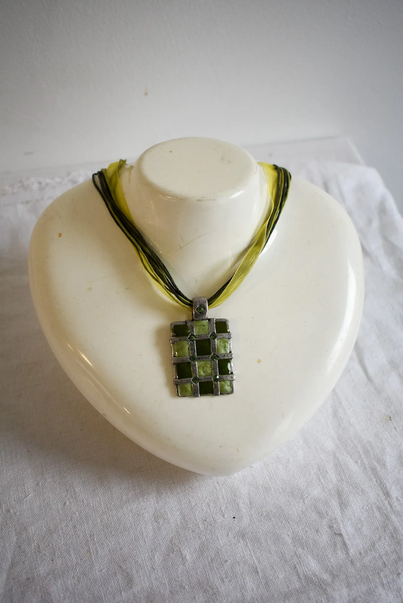 Green hemp   ribbon necklace