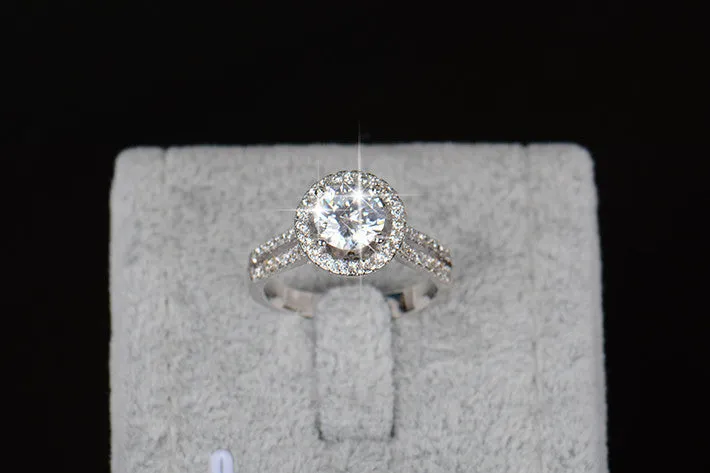 Hot sale Luxury 925 sterling Silver 5A ZC Crystal Wedding Ring