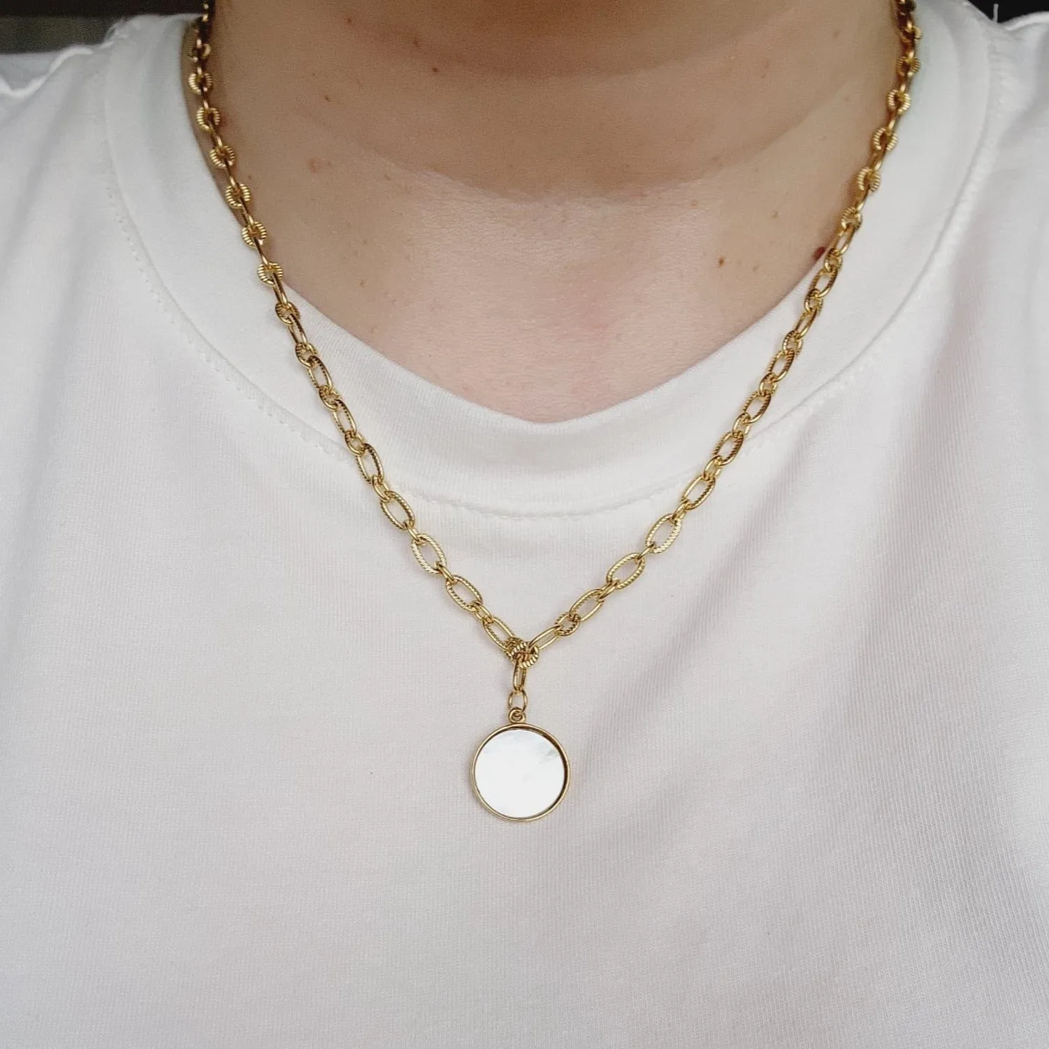 Sun Mother Pearl Necklace