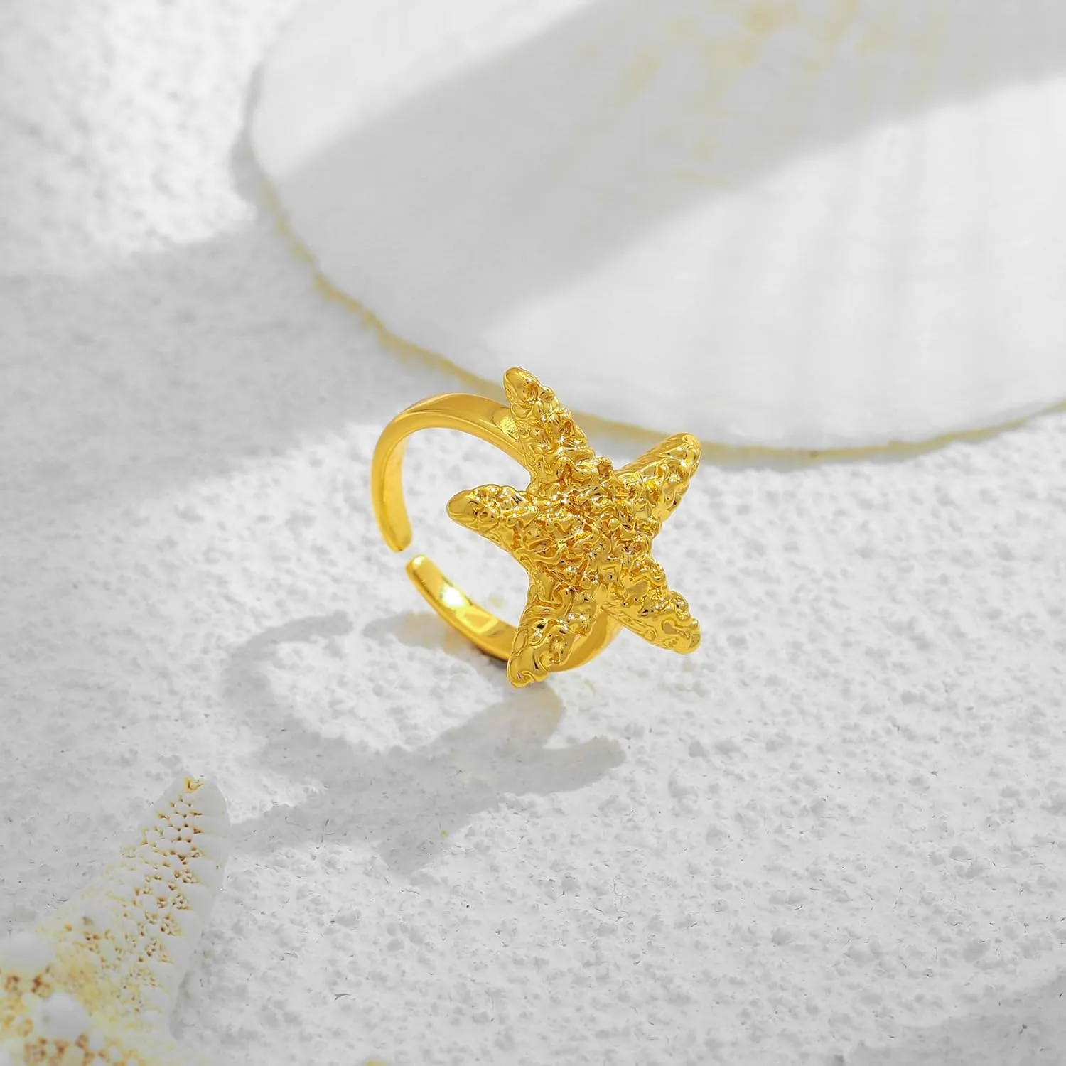 WOWORAMA Gold Conch Shell Starfish Rings for Women Chunky Adjustable Open Rings Gold Ocean Statement Rings Seashell Sea Star Rings Stackable Band Rings Summer Jewelry